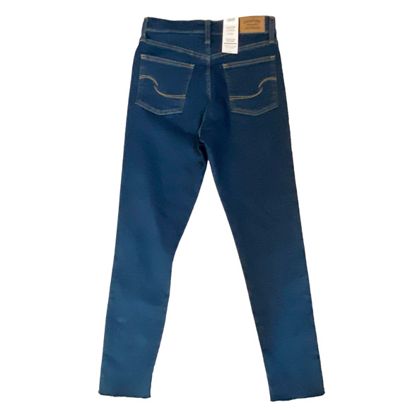 Signature by Levi Strauss High Rise Skinny Jeans Womens Size 2 NWT - Picture 6 of 6